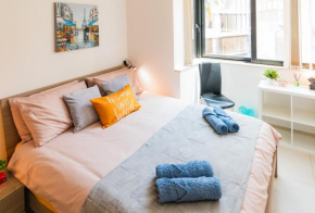 Modern Comfort - 2BR Apartment center of St Julians & Paceville